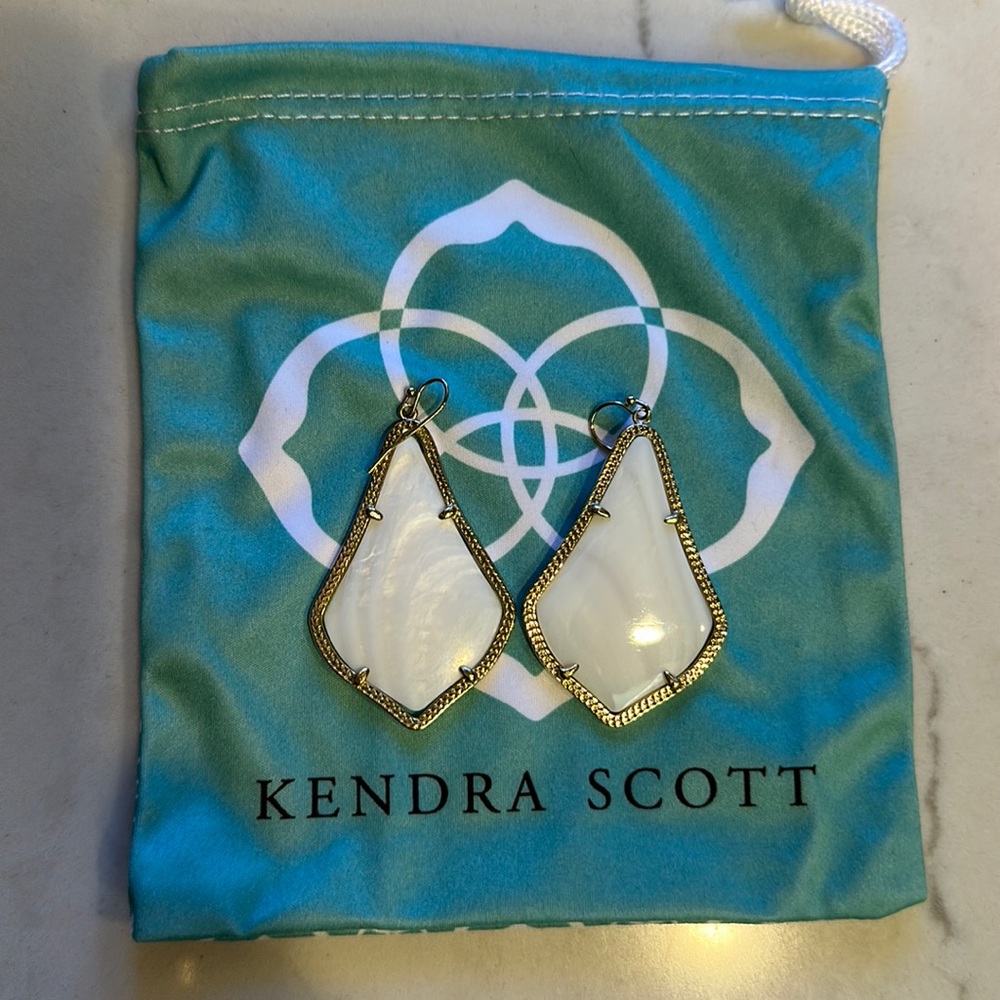 Kendra Scott earrings white shell look with gold